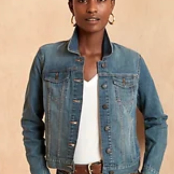 Banana Republic Factory Jackets & Blazers - Banana Republic Factory Denim Jacket